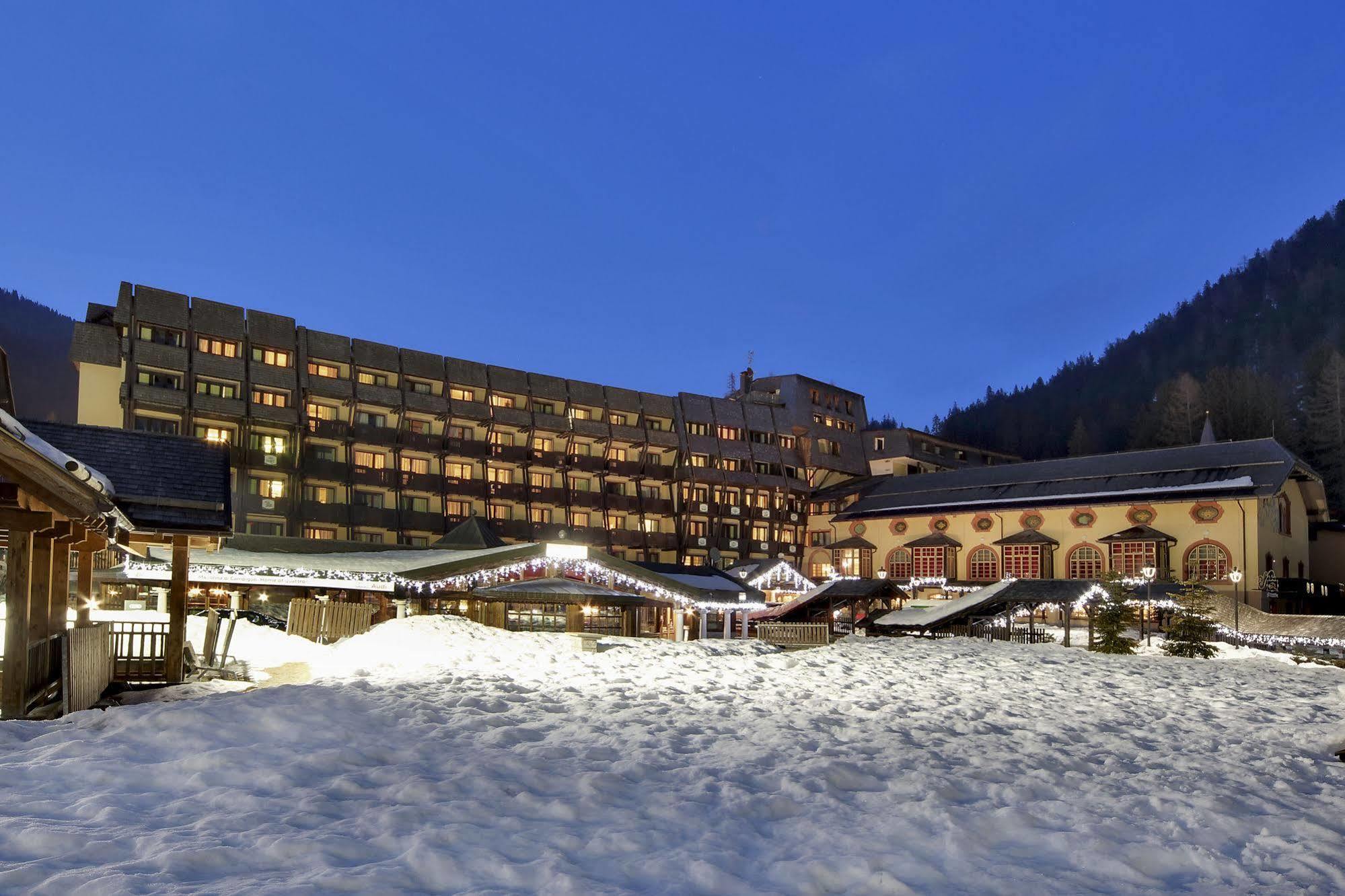 Club Relais Des Alpes Hotel 4*